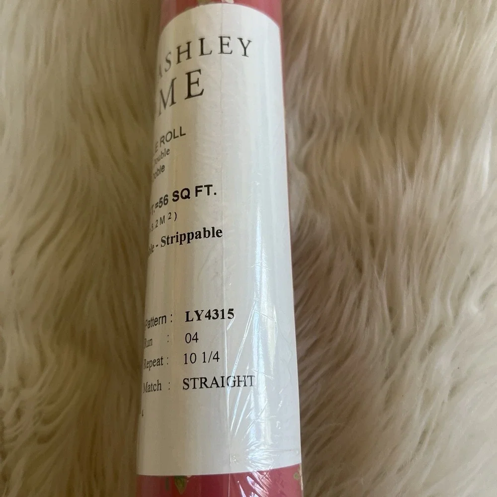 Laura Ashley Home‎ One Double Roll Wallpaper Pattern LY4315 Flowers Shabby Chic